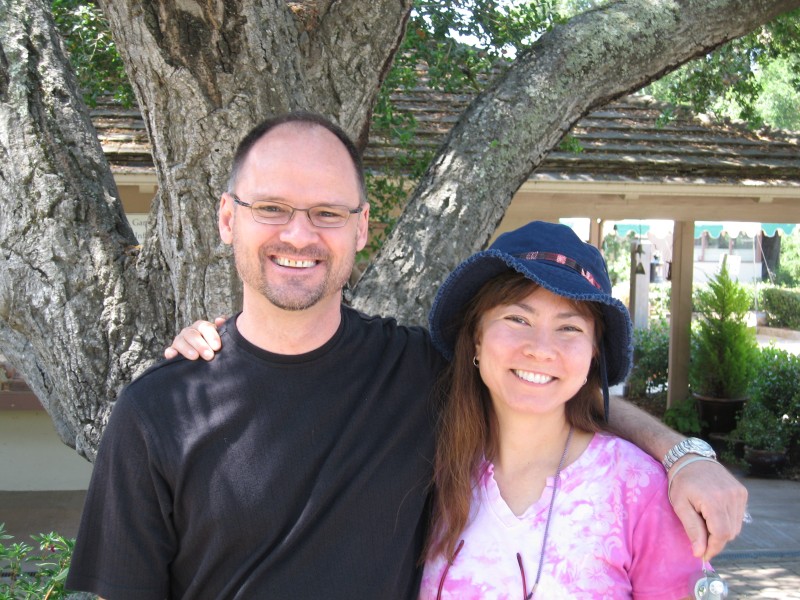 IMG_0026 Jim and Chris at the botanical gardens